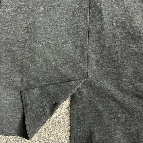 Cabi women’s blazer like jacket with tail and scoop hemline size small - Picture 8 of 11